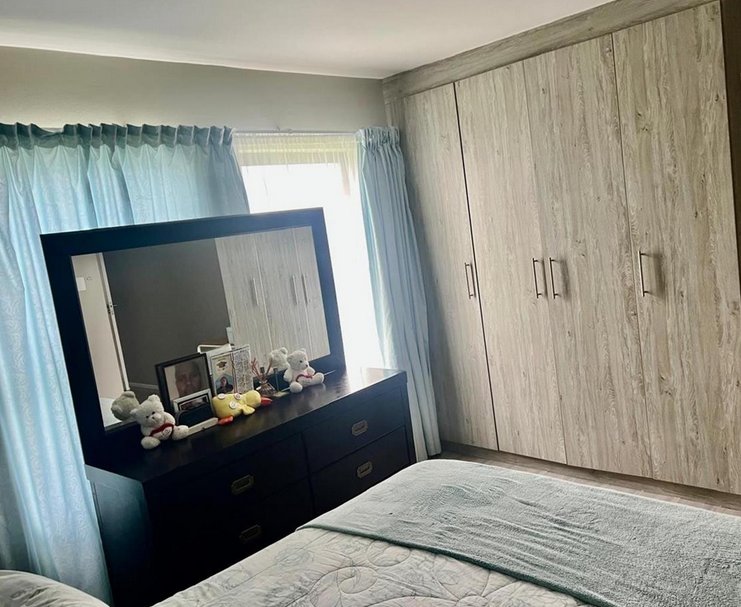 3 Bedroom Property for Sale in Nahoon Valley Park Eastern Cape